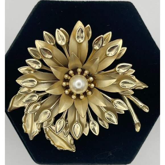 Gold Tone Floral Brooch Faux Pearl 3" Lapel Pin Statement Piece - Picture 3 of 6